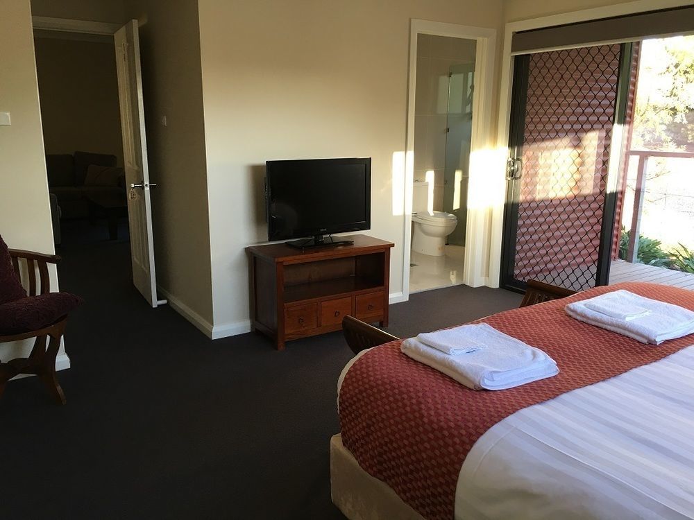 Hillview Farmstay Gundagai Esterno foto